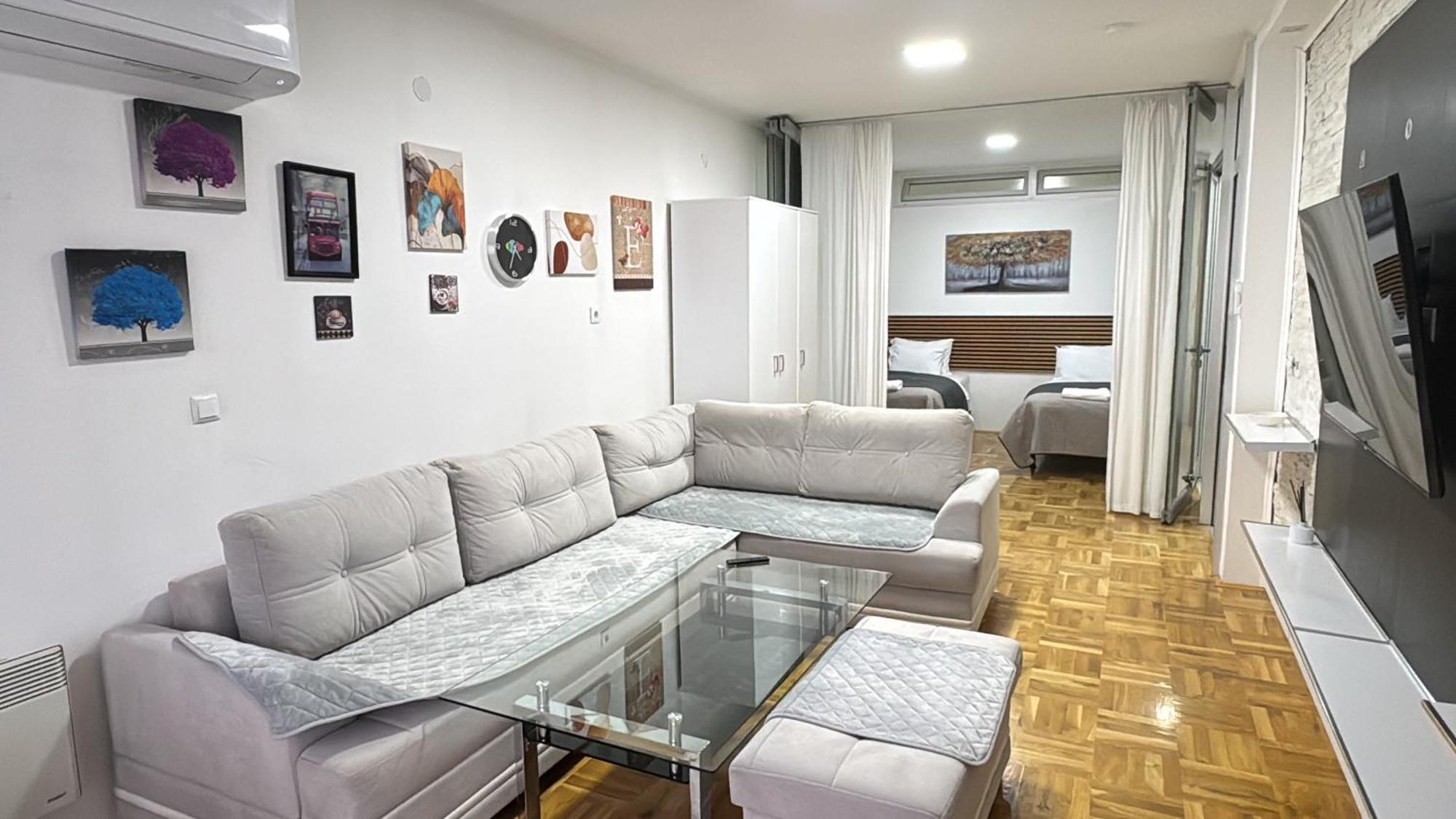 Sara Center Guest house